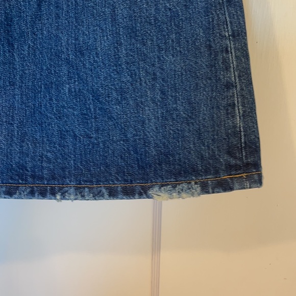 Levi’s Denim Skirt - Size 31 - Picture 5 of 9